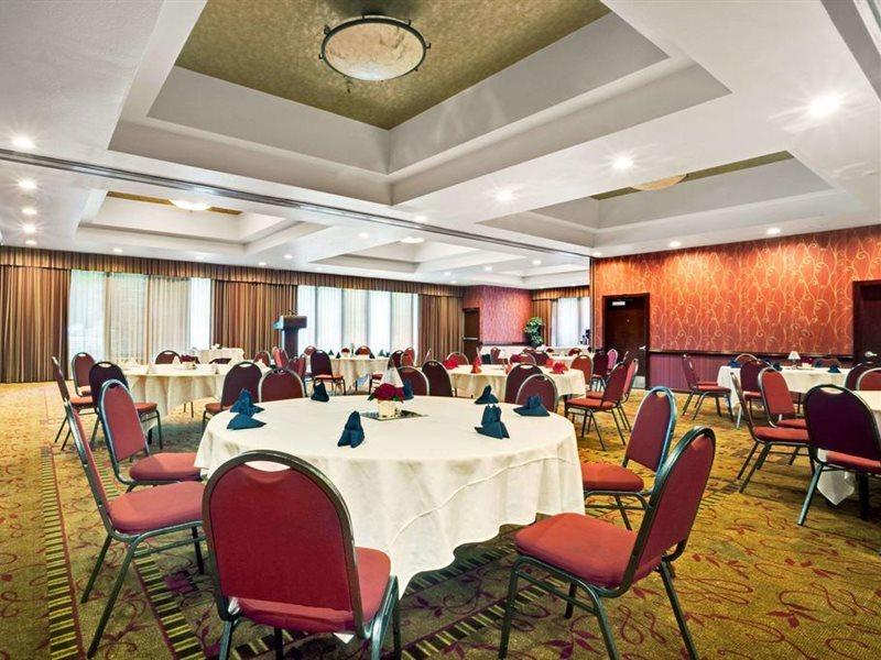 Ramada By Wyndham Tukwila Southcenter Hotel Luaran gambar