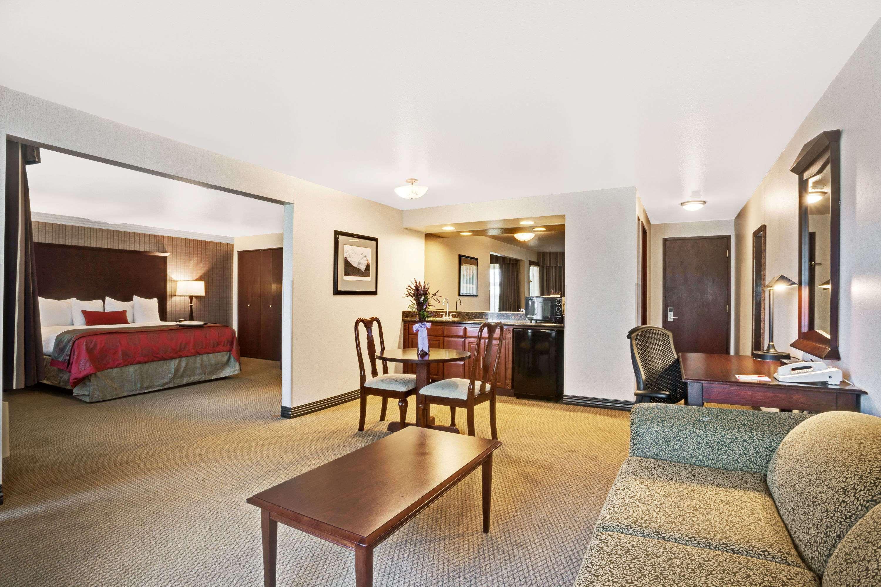 Ramada By Wyndham Tukwila Southcenter Hotel Luaran gambar