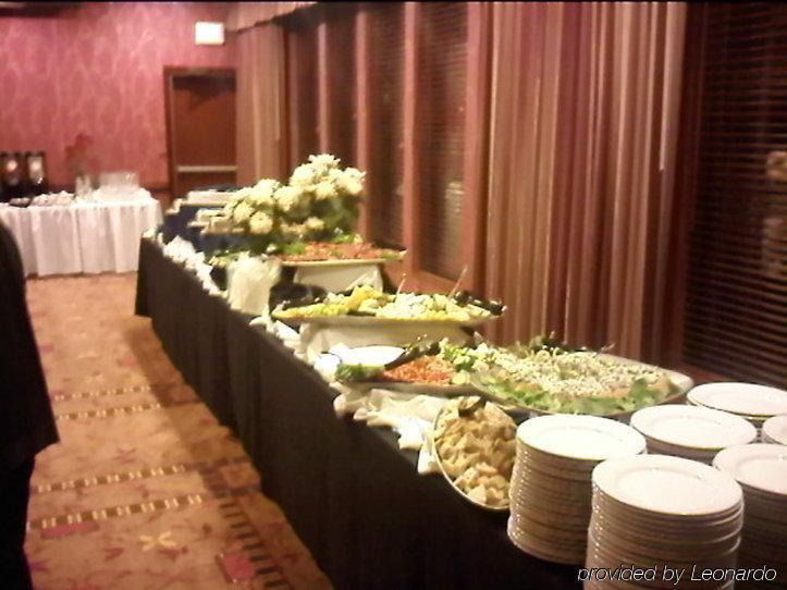 Ramada By Wyndham Tukwila Southcenter Hotel Restoran gambar